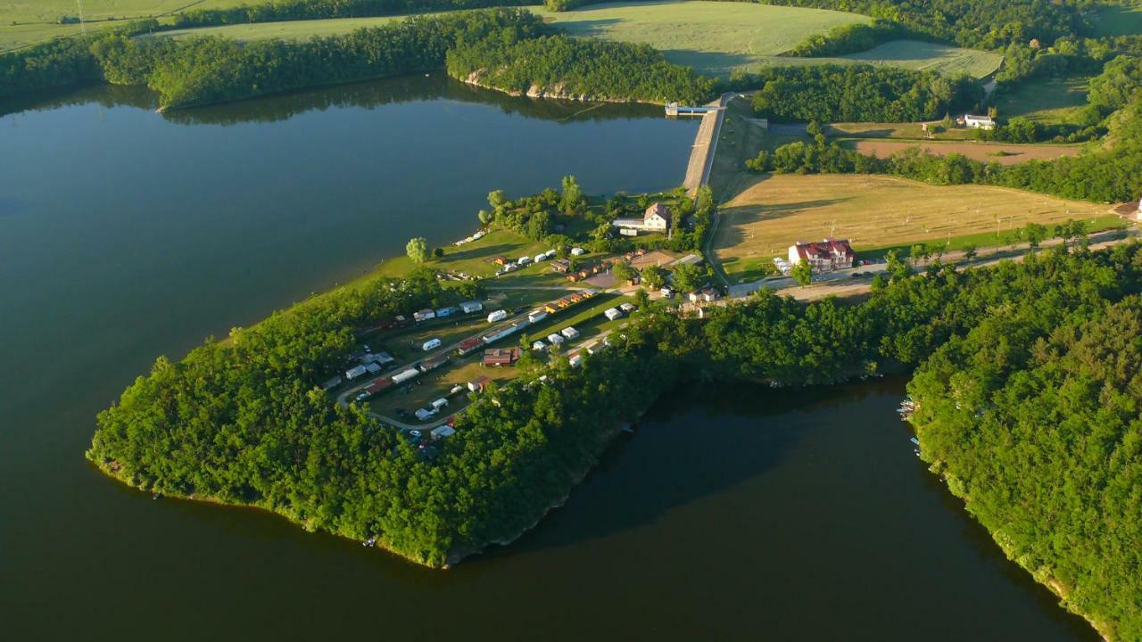 Mobilheimy Camp Vyrovice Hotel Eksteriør billede